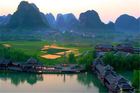 湖南專升本統(tǒng)考英語短文改錯題的常見考點(diǎn)