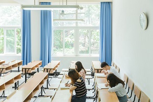 湖南教育廳表示，開始部署擴(kuò)招計劃，全省公務(wù)員招錄計劃增加20%(圖2)